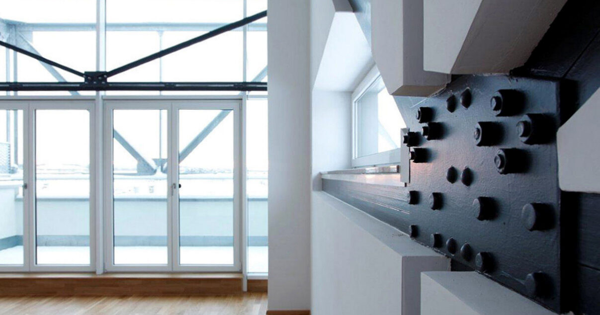 Wirth_grosserSlider_Lofts_Flughalle1Entzerrt