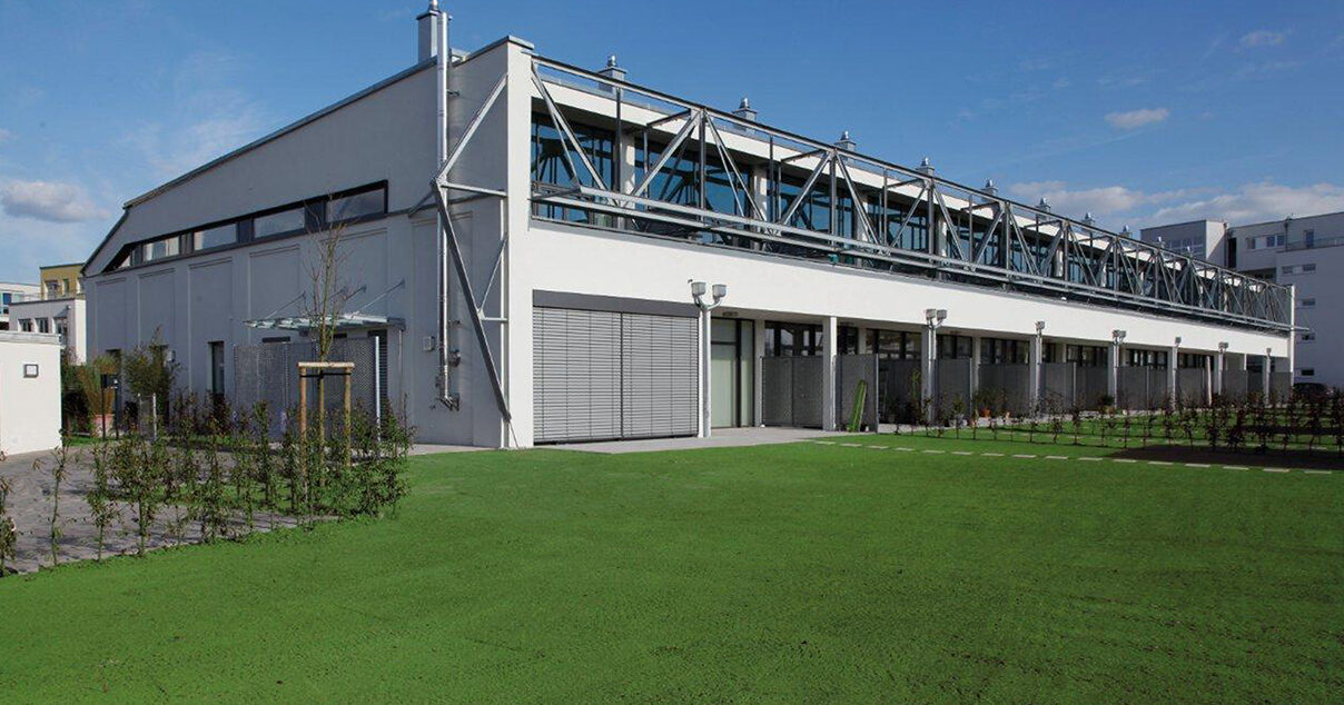Wirth_grosserSlider_Lofts_Flughalle2