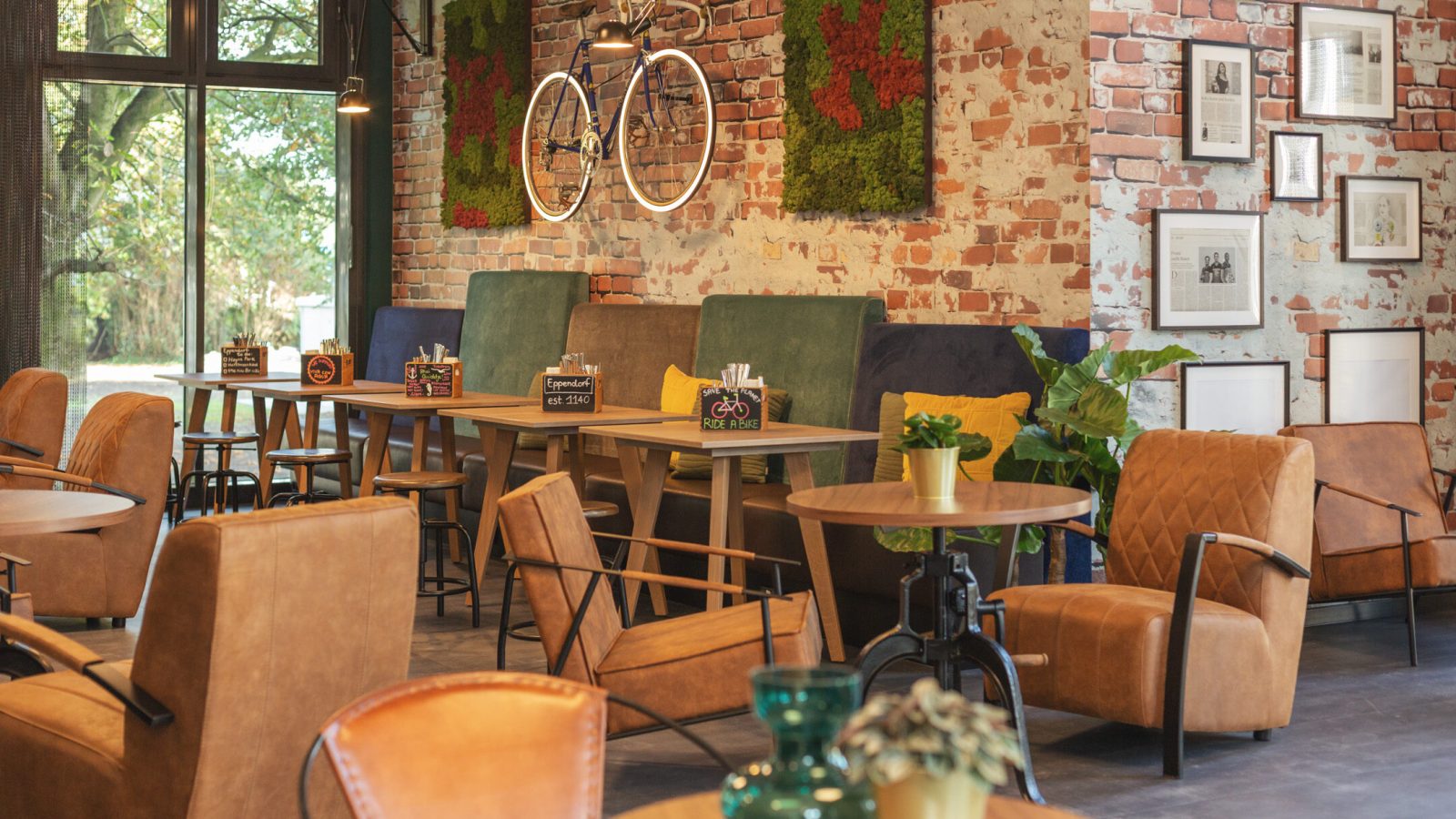 hotel-the-niu-bricks-hamburg-eppendorf-fruehstuecksraum-restaurant-07 – Kopie (2)_1440px